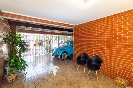 Casa de condomínio à venda com 225m², 4 quartos e 4 vagasGaragem