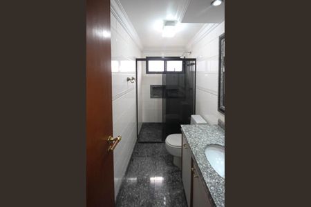 Apartamento à venda com 138m², 3 quartos e 3 vagas Apartamento à venda com 138m², 3 quartos e 3 vagasBanheiro