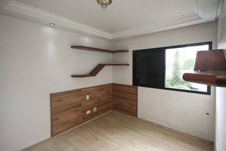 Apartamento à venda com 138m², 3 quartos e 3 vagas Apartamento à venda com 138m², 3 quartos e 3 vagasQuarto 1