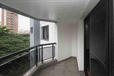 Apartamento à venda com 138m², 3 quartos e 3 vagas Apartamento à venda com 138m², 3 quartos e 3 vagasVaranda da Sala