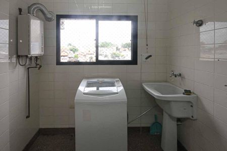 Apartamento à venda com 138m², 3 quartos e 3 vagas Apartamento à venda com 138m², 3 quartos e 3 vagasÁrea de Serviço