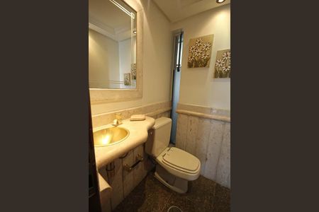 Apartamento à venda com 138m², 3 quartos e 3 vagas Apartamento à venda com 138m², 3 quartos e 3 vagasLavabo