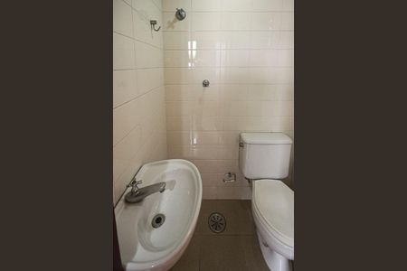 Apartamento à venda com 138m², 3 quartos e 3 vagas Apartamento à venda com 138m², 3 quartos e 3 vagasBanheiro de Serviço