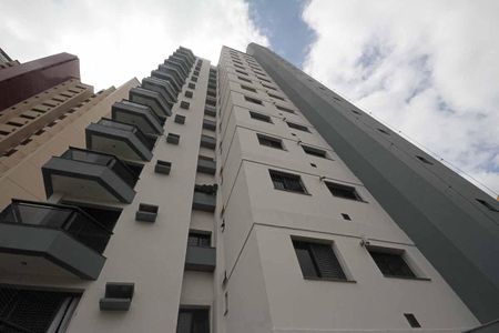 Apartamento à venda com 138m², 3 quartos e 3 vagas Apartamento à venda com 138m², 3 quartos e 3 vagasFachada