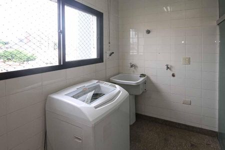 Apartamento à venda com 138m², 3 quartos e 3 vagas Apartamento à venda com 138m², 3 quartos e 3 vagasÁrea de Serviço