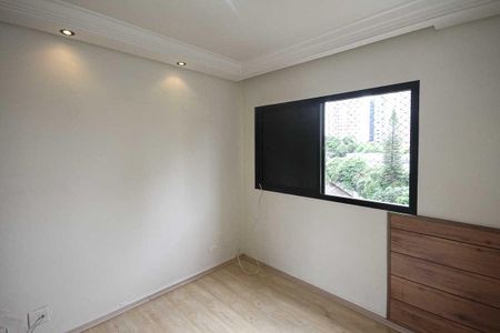 Apartamento à venda com 138m², 3 quartos e 3 vagas Apartamento à venda com 138m², 3 quartos e 3 vagasQuarto 2