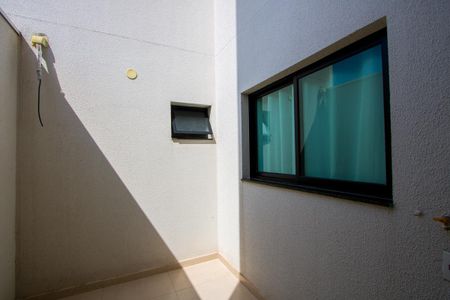 Apartamento para alugar com 82m², 2 quartos e 1 vagaÁrea externa do quarto 2