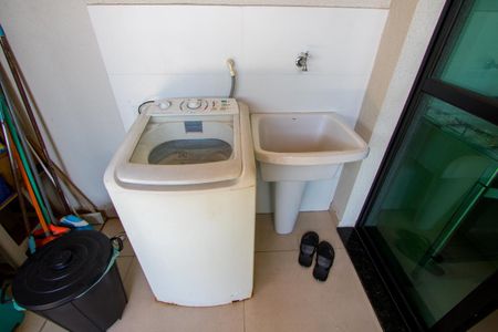 Apartamento para alugar com 82m², 2 quartos e 1 vagaÁrea de serviço