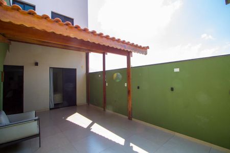 Apartamento para alugar com 82m², 2 quartos e 1 vagaQuintal