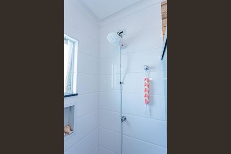 Casa à venda com 107m², 3 quartos e 4 vagas Casa à venda com 107m², 3 quartos e 4 vagasBanheiro suite