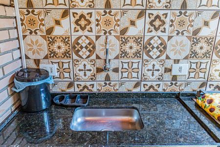 Casa à venda com 107m², 3 quartos e 4 vagas Casa à venda com 107m², 3 quartos e 4 vagasEspaço Gourmet e área de serviço