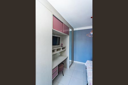 Casa à venda com 107m², 3 quartos e 4 vagas Casa à venda com 107m², 3 quartos e 4 vagasQuarto 2