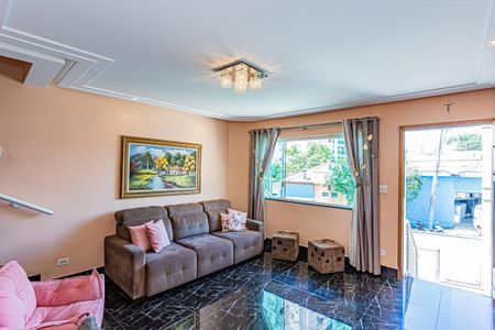 Casa à venda com 107m², 3 quartos e 4 vagas Casa à venda com 107m², 3 quartos e 4 vagasSala