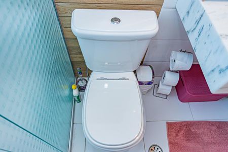 Casa à venda com 107m², 3 quartos e 4 vagas Casa à venda com 107m², 3 quartos e 4 vagasBanheiro suite