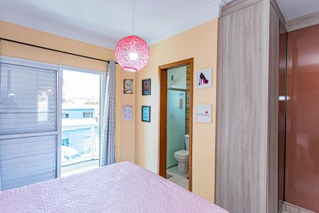 Casa à venda com 107m², 3 quartos e 4 vagas Casa à venda com 107m², 3 quartos e 4 vagasSuite