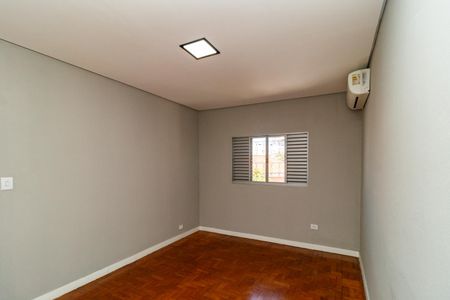 Casa para alugar com 85m², 3 quartos e sem vaga Casa para alugar com 85m², 3 quartos e sem vagaQuarto