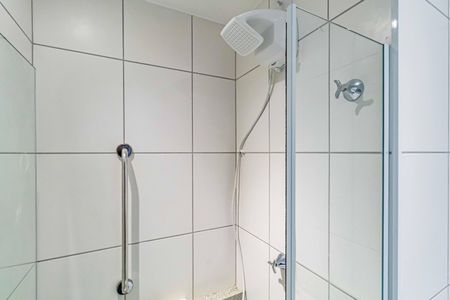 Apartamento para alugar com 39m², 2 quartos e 1 vaga Apartamento para alugar com 39m², 2 quartos e 1 vagaBanheiro