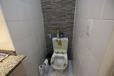 Apartamento à venda com 94m², 3 quartos e 1 vagaBanheiro Social