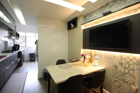 Apartamento à venda com 94m², 3 quartos e 1 vagaCozinha