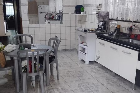 Casa à venda com 250m², 3 quartos e 3 vagas