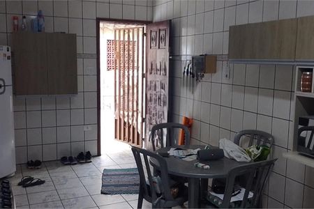 Casa à venda com 250m², 3 quartos e 3 vagas