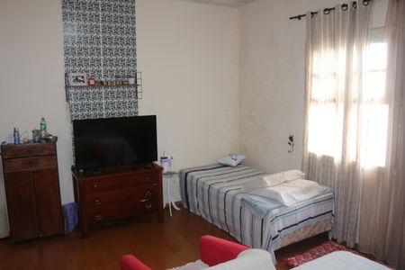 Casa à venda com 179m², 2 quartos e 3 vagasQuarto 1