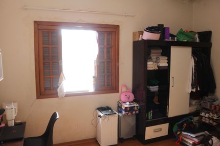 Casa à venda com 179m², 2 quartos e 3 vagasQuarto 2