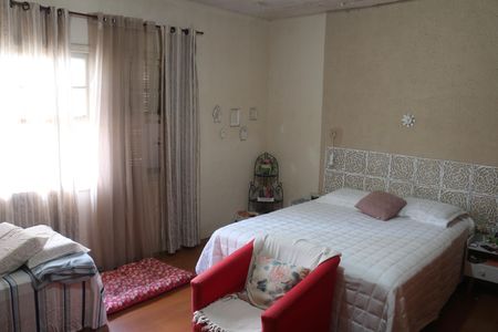 Casa à venda com 179m², 2 quartos e 3 vagasQuarto 1