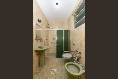 Apartamento à venda com 107m², 3 quartos e sem vagaBanheiro Social