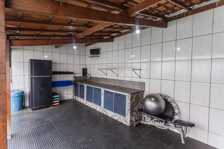 Casa à venda com 120m², 4 quartos e 2 vagas Casa à venda com 120m², 4 quartos e 2 vagasQuintal com Cozinha