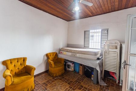 Casa à venda com 120m², 4 quartos e 2 vagas Casa à venda com 120m², 4 quartos e 2 vagasSala