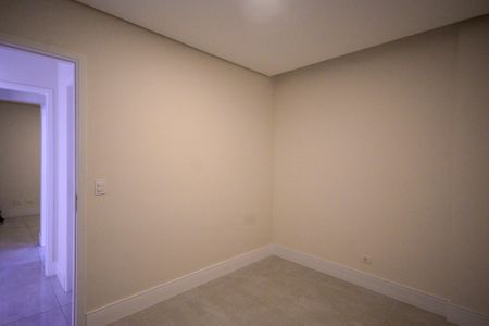 Apartamento à venda com 57m², 2 quartos e 2 vagasQuarto 2