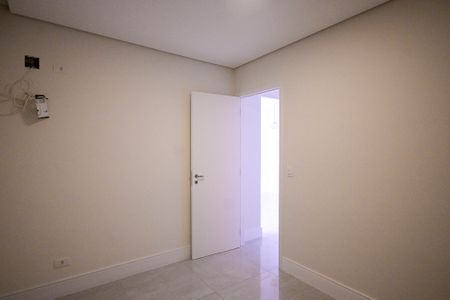 Apartamento à venda com 57m², 2 quartos e 2 vagasQuarto 2
