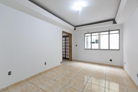 Casa à venda com 380m², 3 quartos e 6 vagas Casa à venda com 380m², 3 quartos e 6 vagasCopa