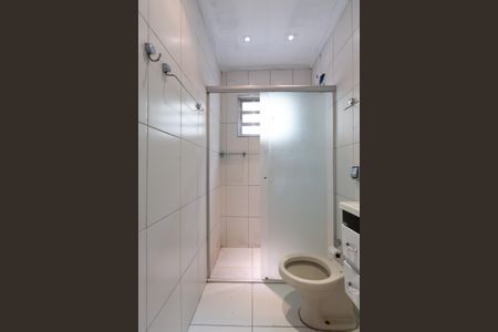 Casa à venda com 380m², 3 quartos e 6 vagas Casa à venda com 380m², 3 quartos e 6 vagasBanheiro 1