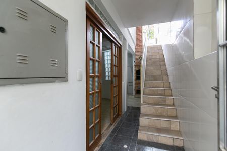 Casa à venda com 380m², 3 quartos e 6 vagas Casa à venda com 380m², 3 quartos e 6 vagasCorredor