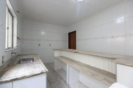 Casa à venda com 380m², 3 quartos e 6 vagas Casa à venda com 380m², 3 quartos e 6 vagasCozinha