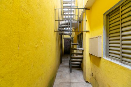 Casa à venda com 380m², 3 quartos e 6 vagas Casa à venda com 380m², 3 quartos e 6 vagasQuintal