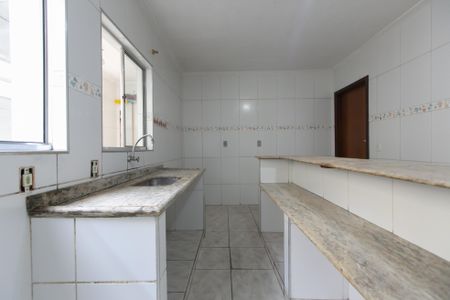 Casa à venda com 380m², 3 quartos e 6 vagas Casa à venda com 380m², 3 quartos e 6 vagasCozinha