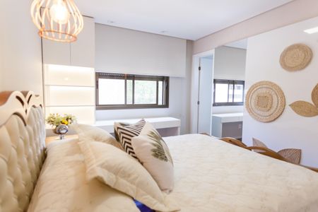 Apartamento à venda com 200m², 4 quartos e 4 vagas Apartamento à venda com 200m², 4 quartos e 4 vagasSuíte 1