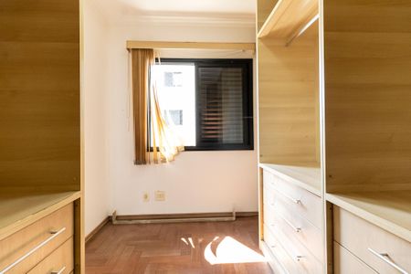 Apartamento à venda com 90m², 2 quartos e 2 vagasCloset da Suíte