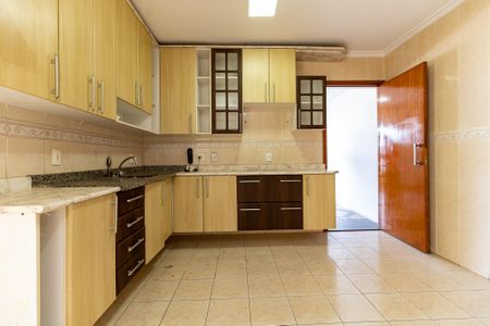Apartamento à venda com 90m², 2 quartos e 2 vagasCozinha