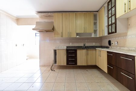 Apartamento à venda com 90m², 2 quartos e 2 vagasCozinha