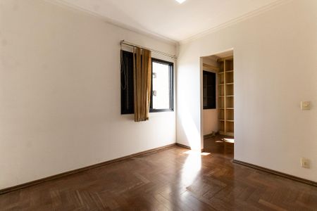 Apartamento à venda com 90m², 2 quartos e 2 vagasSuíte
