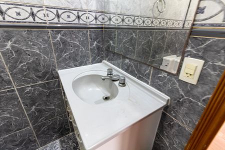 Apartamento à venda com 90m², 2 quartos e 2 vagasBanheiro da Suíte
