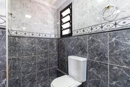 Apartamento à venda com 90m², 2 quartos e 2 vagasBanheiro da Suíte