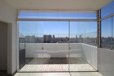 Apartamento à venda com 122m², 3 quartos e 1 vaga Apartamento à venda com 122m², 3 quartos e 1 vagaCobertura