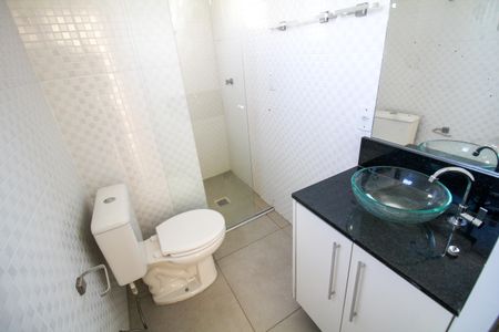 Apartamento à venda com 122m², 3 quartos e 1 vaga Apartamento à venda com 122m², 3 quartos e 1 vagaBanheiro Suite