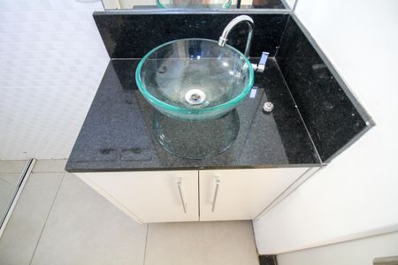 Apartamento à venda com 122m², 3 quartos e 1 vaga Apartamento à venda com 122m², 3 quartos e 1 vagaBanheiro Suite