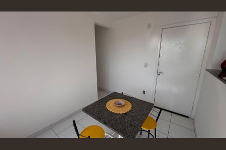Apartamento à venda com 45m², 2 quartos e 1 vaga Apartamento à venda com 45m², 2 quartos e 1 vagaSala